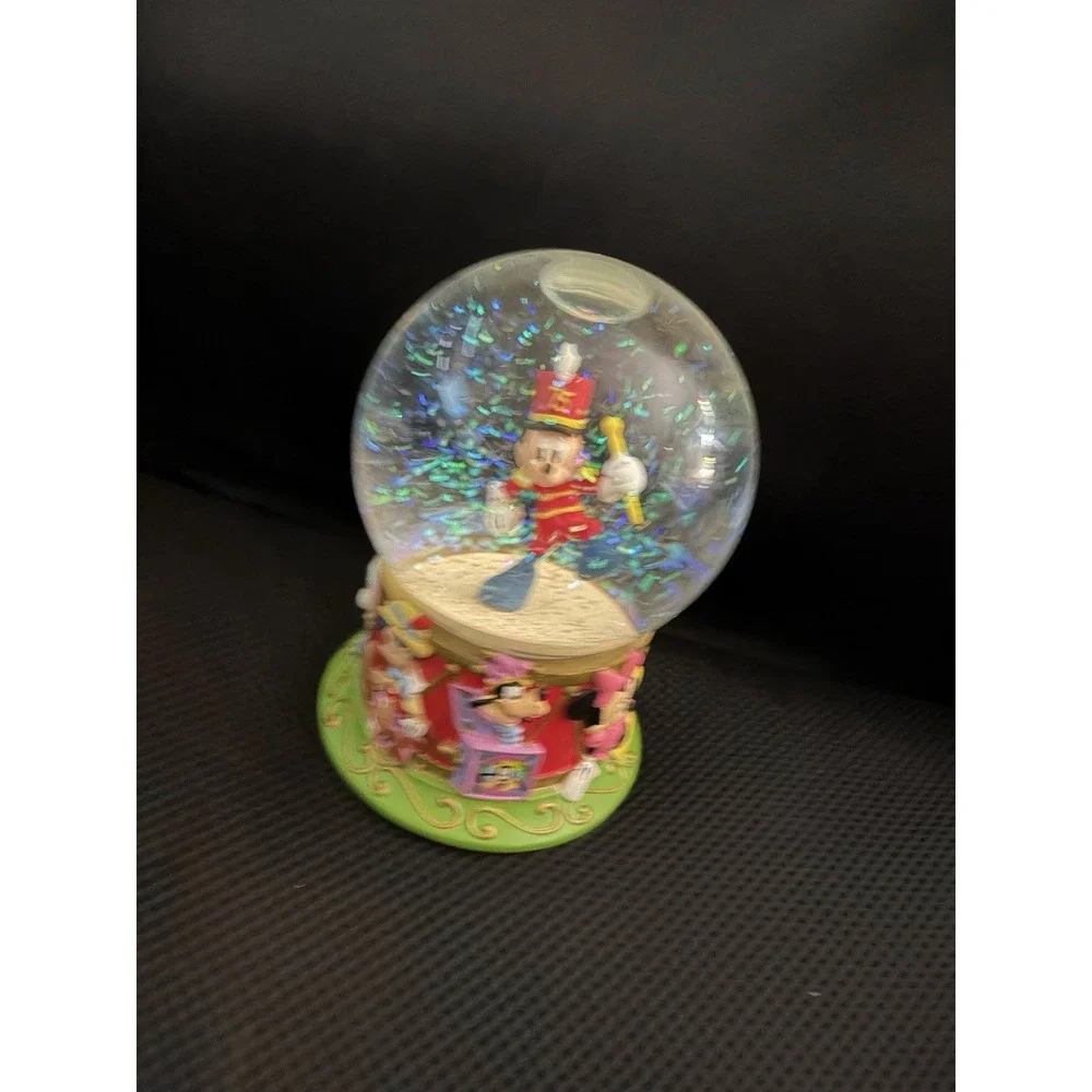 The Disney Store MICKEY‎ MOUSE BAND LEADER SNOWGLOBE Figurine